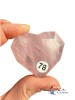 quartz rose en forme de coeur à facettes